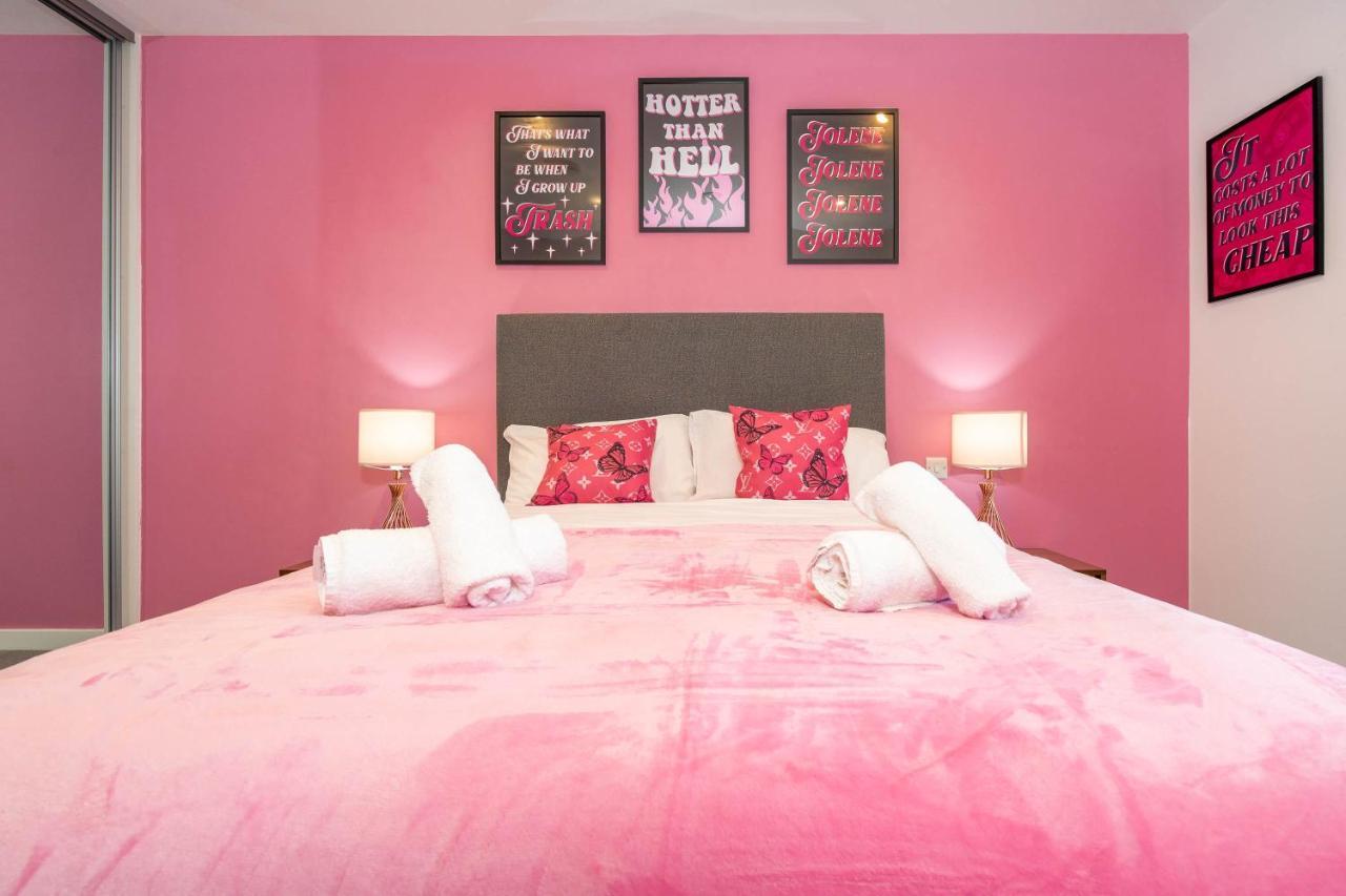 Maevela Apartments ☆ Pink Luxury Apartment With Balcony - Birmingham City Centre - 5 Min Walk From Bullring, Cube, Mailbox, New Street Station - Free Netflix & Wifi Ngoại thất bức ảnh